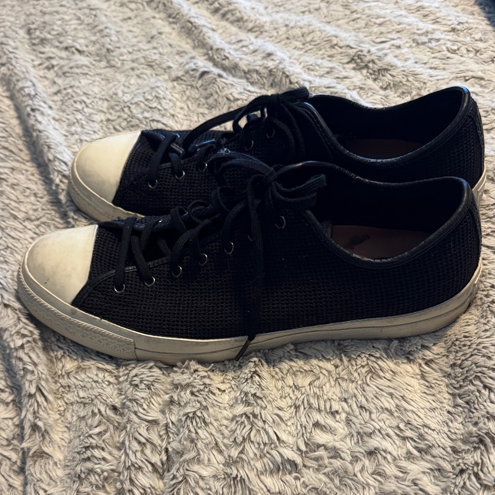 Cool textured All Stars - Picture 2 of 3
